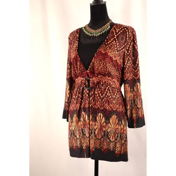 Dressbarn by women's Open Front Red & Gold Printed with Tie‎ Belt Size Medium - Picture 10 of 16